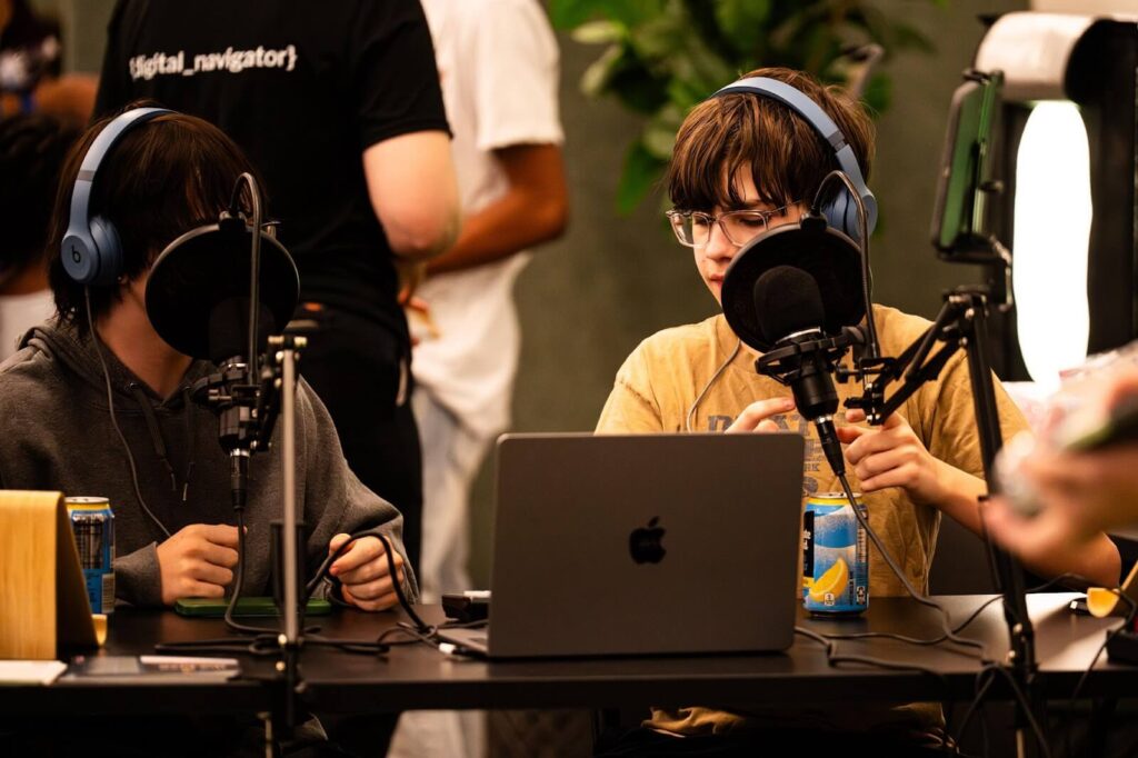 podcast workshop for kids at the Hive