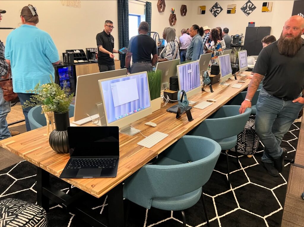 computer stations at the Hive in Sierra Vista